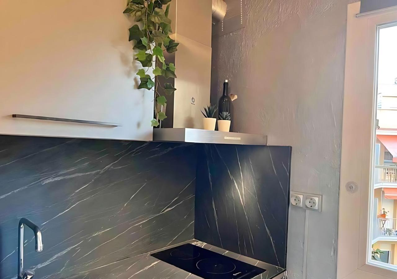 Taulat Loft L Poblenou Beach L Self Check In L Terrace Penthouse バルセロナ エクステリア 写真