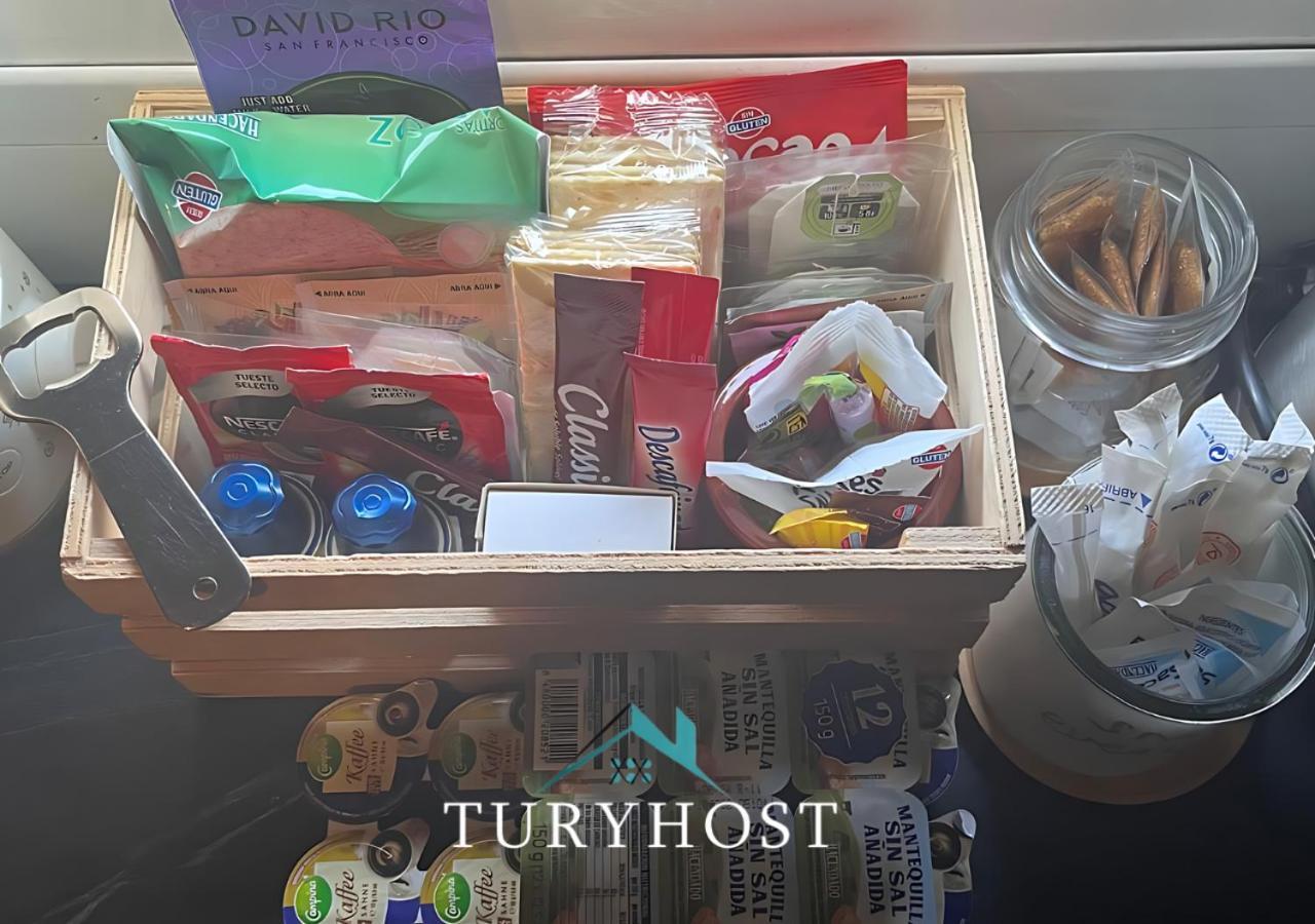 Taulat Loft L Poblenou Beach L Self Check In L Terrace Penthouse バルセロナ エクステリア 写真