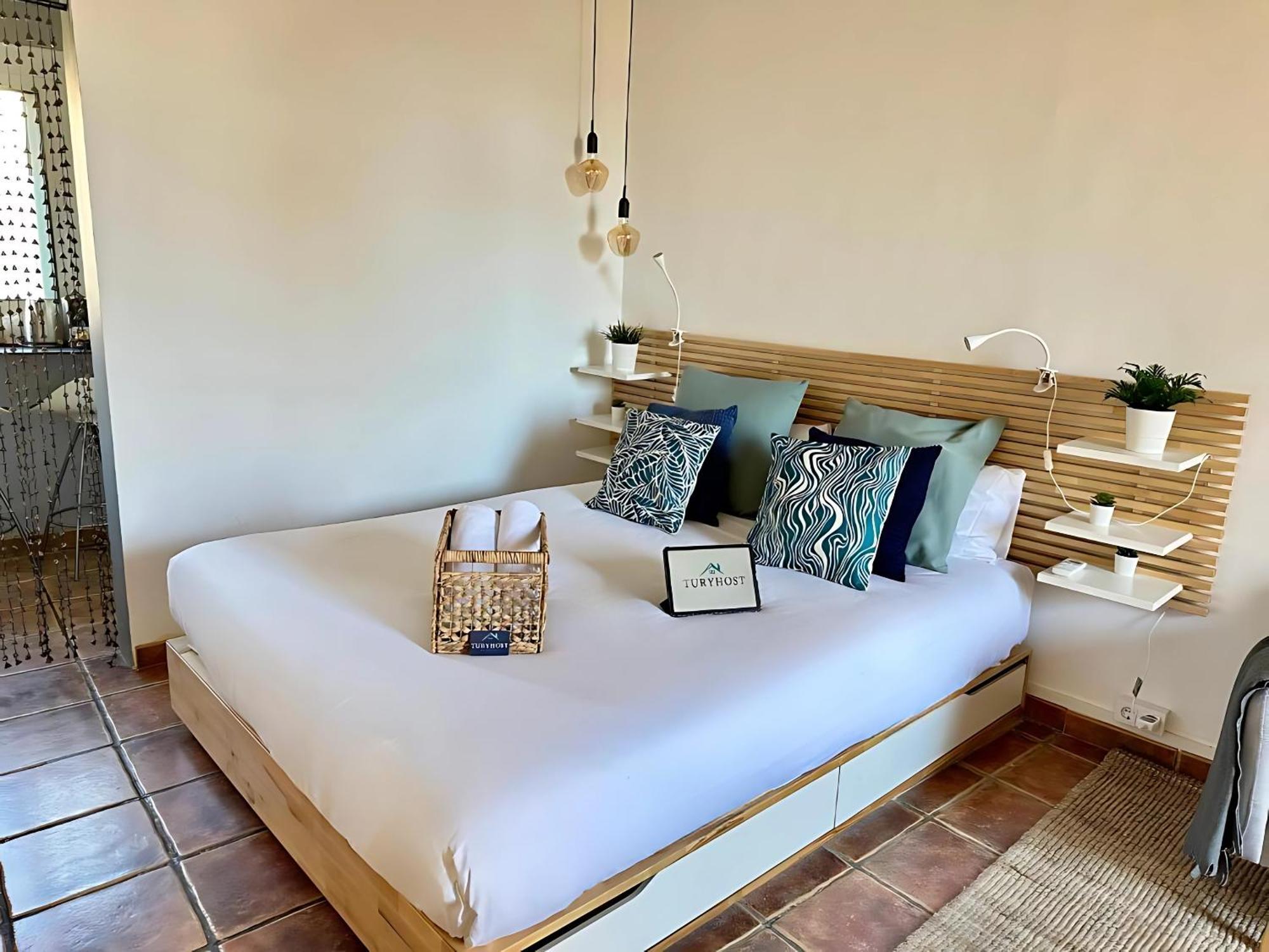 Taulat Loft L Poblenou Beach L Self Check In L Terrace Penthouse バルセロナ エクステリア 写真